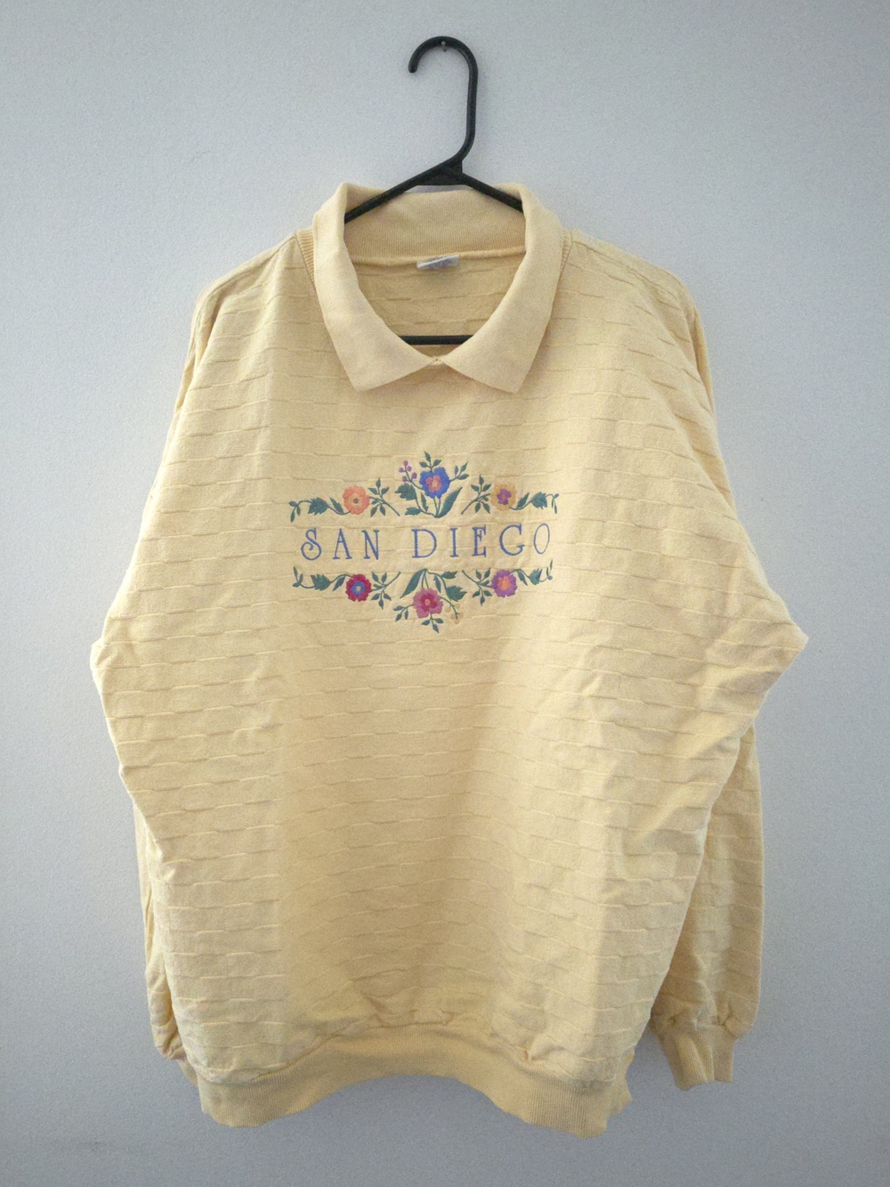 ​Crazy Shirts Hawaii Vintage Yellow Embroidered San Diego Pullover